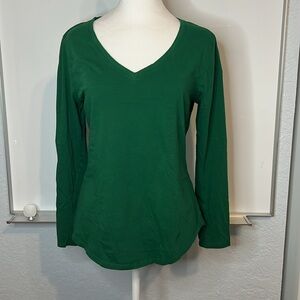 New York & Company Knit V Neck Top Size M Green Long Sleeve